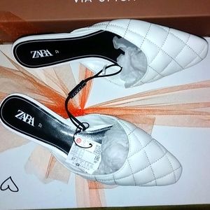 🎉 Host Pick ZARA QUILTED FLATS